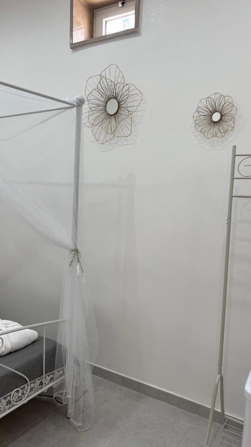 Faro'S Room บารี ภายนอก รูปภาพ