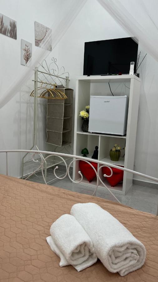Faro'S Room บารี ภายนอก รูปภาพ