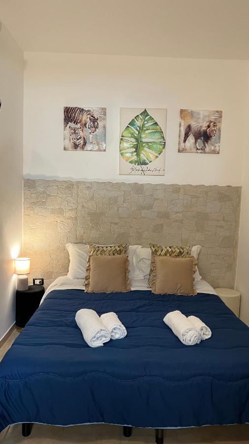 Faro'S Room บารี ภายนอก รูปภาพ