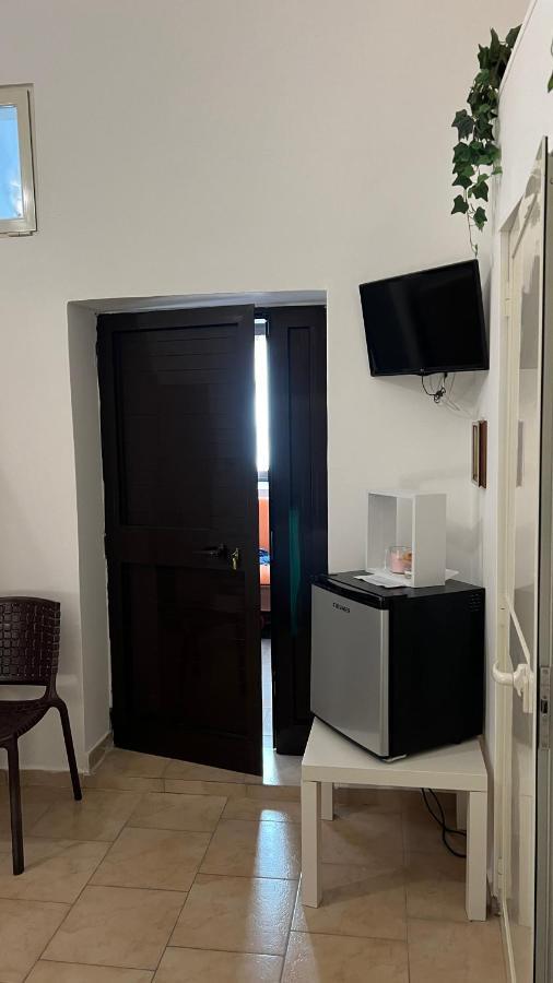 Faro'S Room บารี ภายนอก รูปภาพ